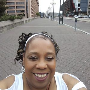 Meet your Posher, Catherine